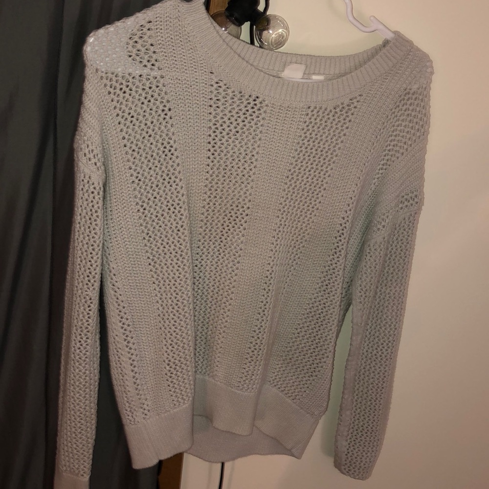 GAP light blue sweater